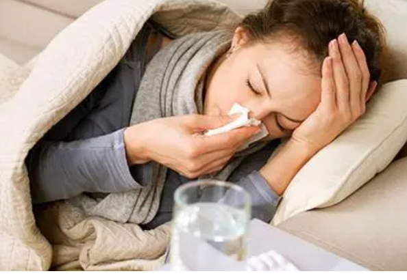 风热感冒的症状表现，知道感冒类型才能对症下药