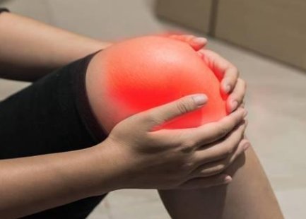 膝盖疼痛是怎么回事