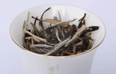 贡眉白茶是什么茶 贡眉白茶的功效与作用