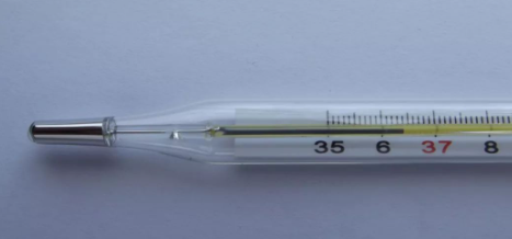 水银体温计的正确用法-水银体温计的正确用法计从正面