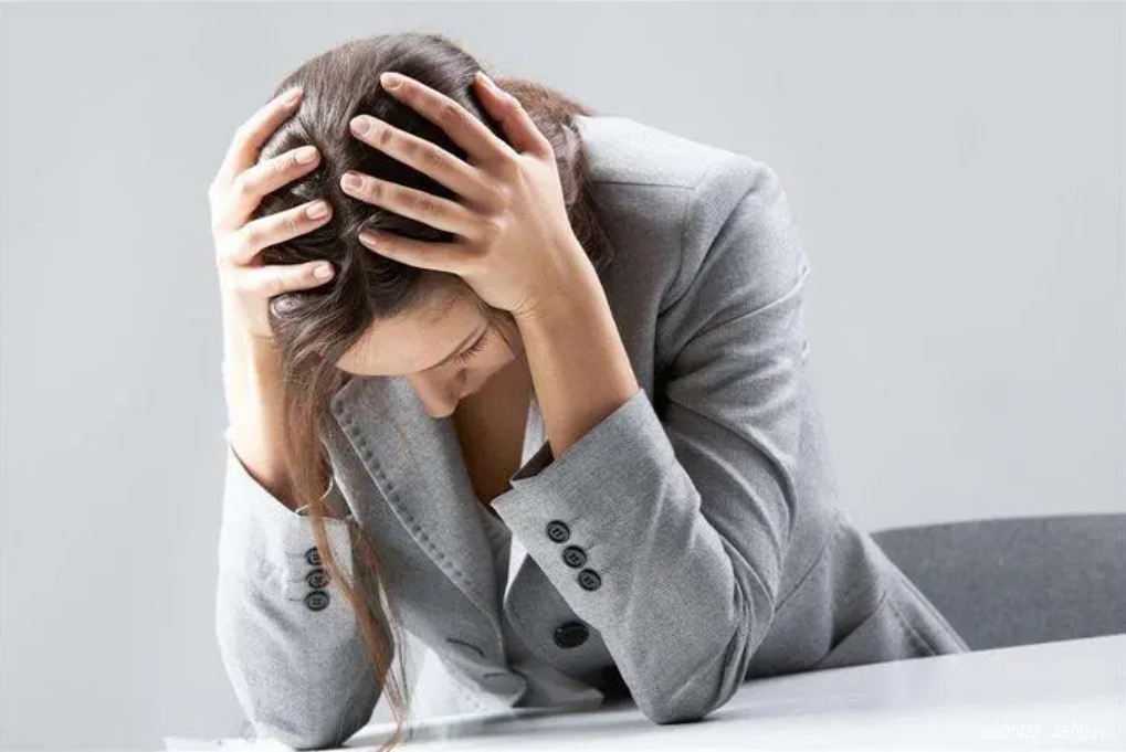 焦虑症的表现和症状，焦虑症的八种症状